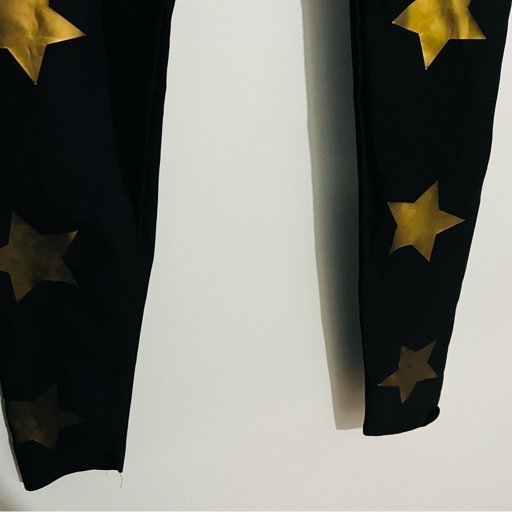 Ultra Core gold star black leggings size small - Picture 6 of 10